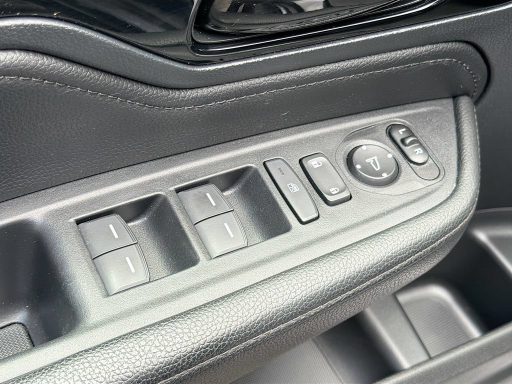 Used 2023 Honda Odyssey Touring image 18