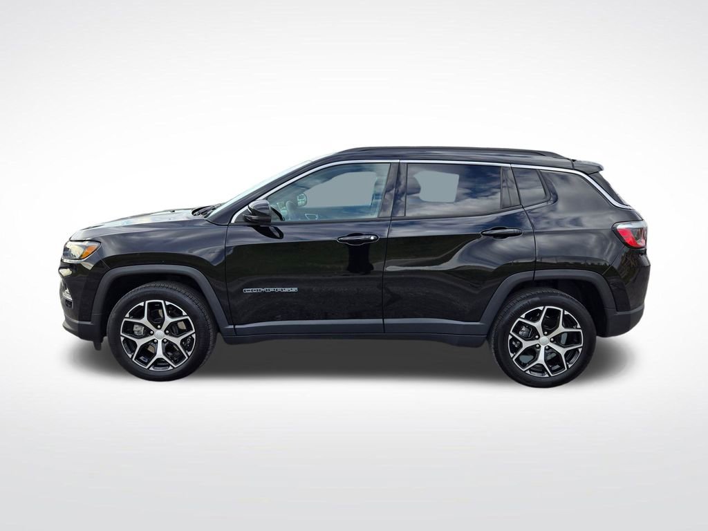 Used 2024 Jeep Compass Limited image 7