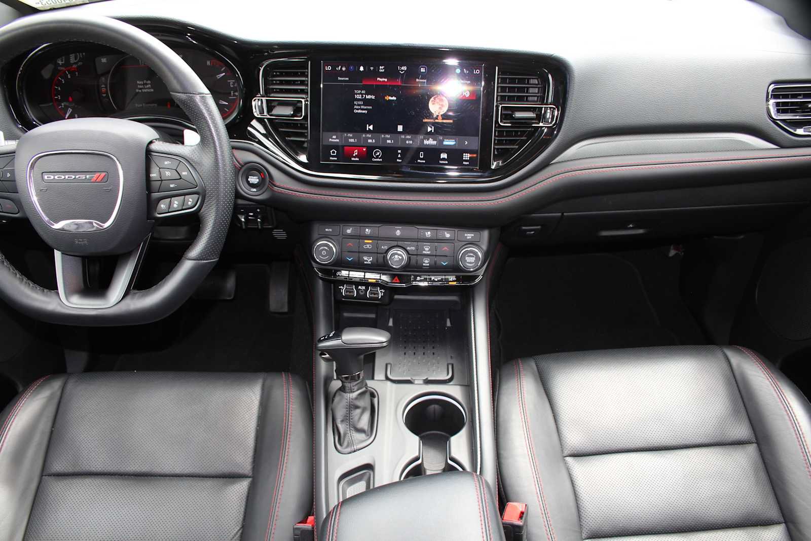 Used 2025 Dodge Durango GT AWD/4WD image 32