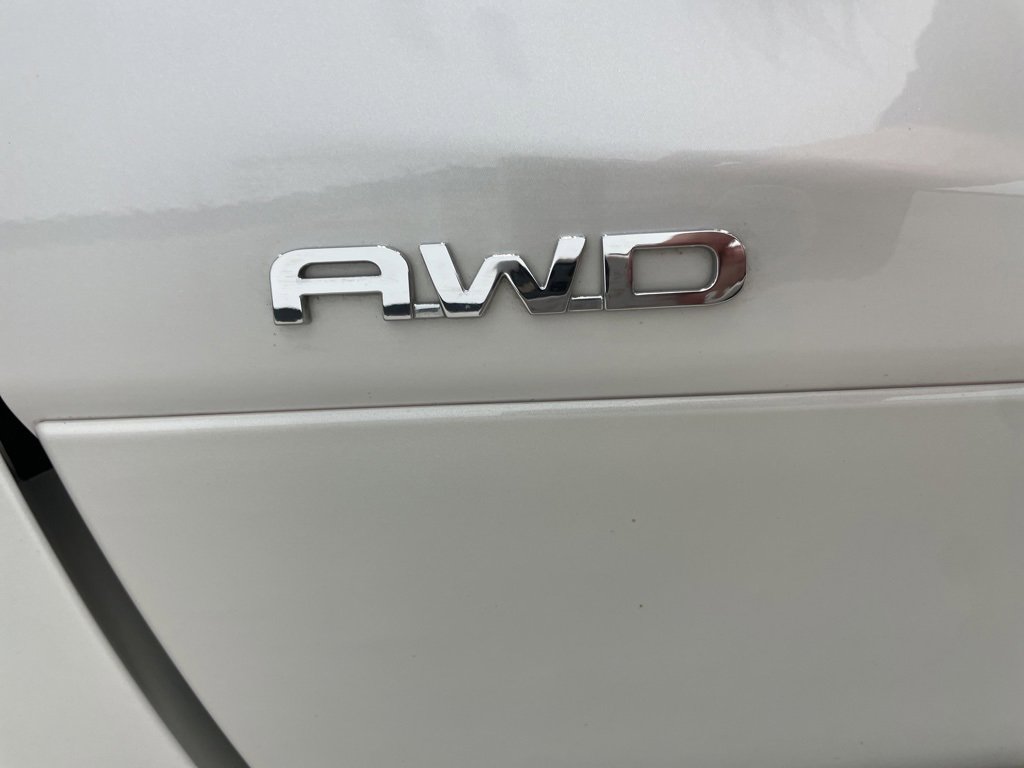 Used 2024 Toyota Highlander Platinum image 21