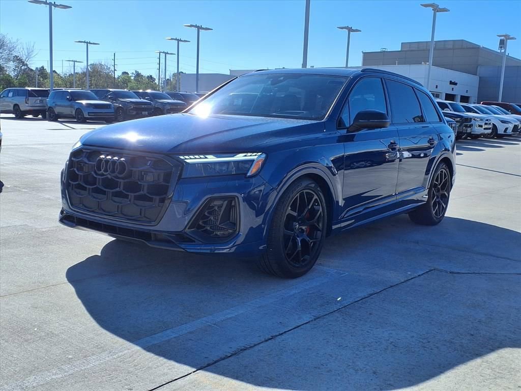 Used 2025 Audi SQ7 Prestige image 2