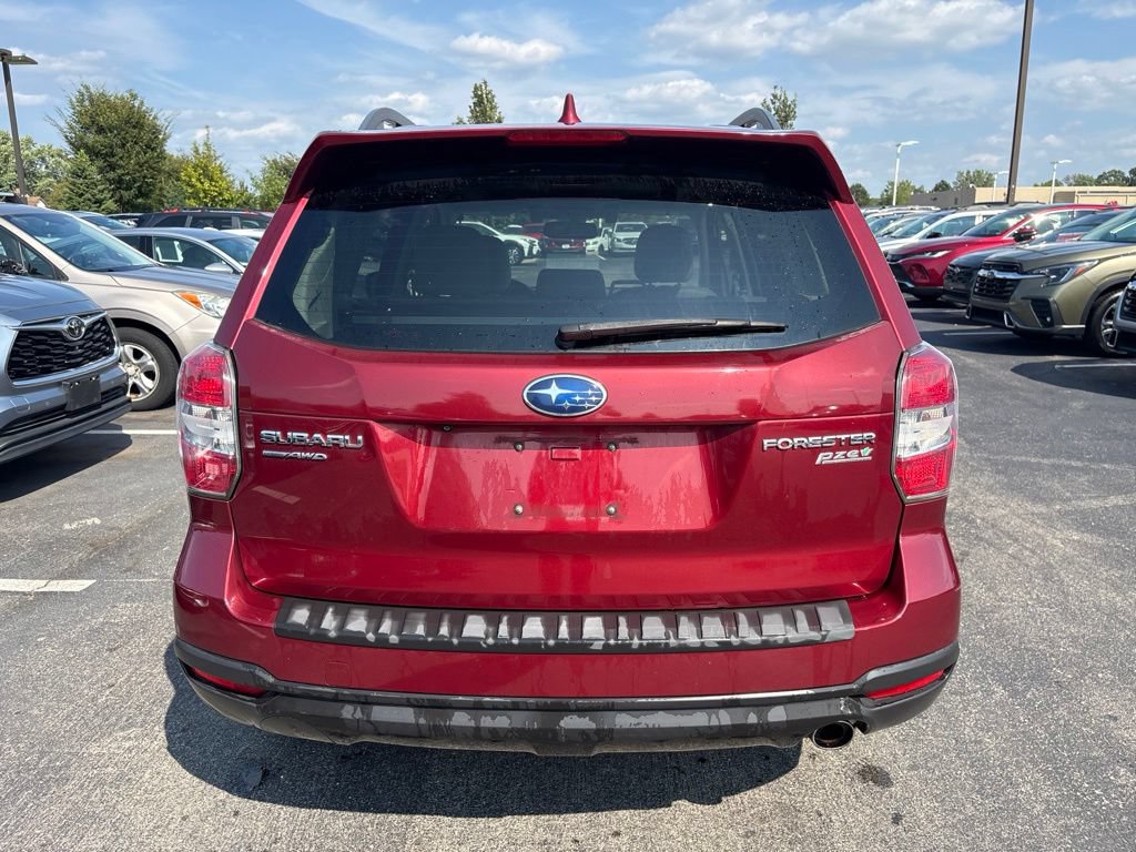 Used 2016 Subaru Forester 2.5i Limited AWD/4WD image 4