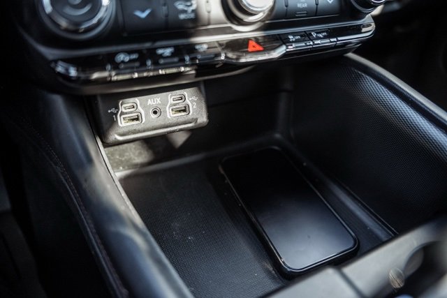 Used 2024 Dodge Durango GT image 24