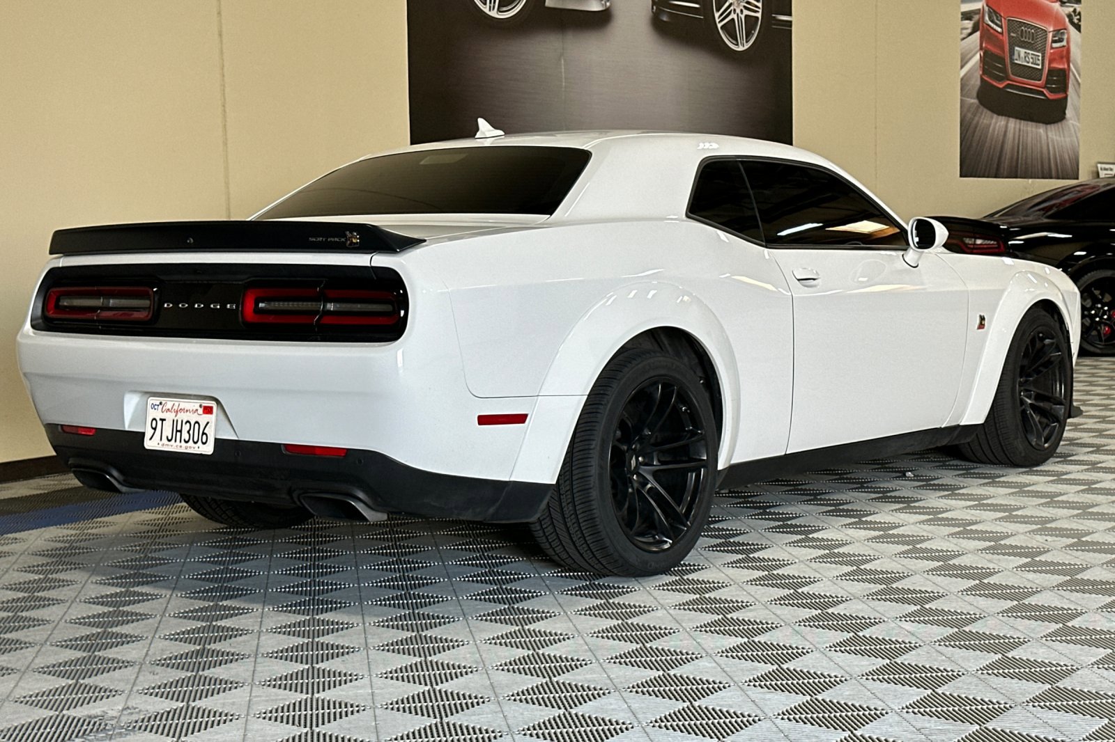 Used 2020 Dodge Challenger R/T Scat Pack image 4
