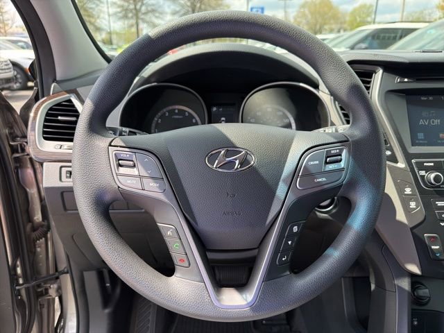 Used 2018 Hyundai Santa Fe Sport w/ 2.4L Value Package 02 FWD image 15