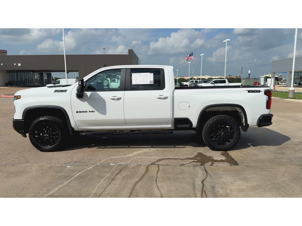 Used 2025 Chevrolet Silverado 2500 LT w/ Trail Boss Package AWD/4WD image 5