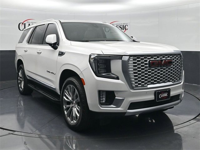 Used 2021 GMC Yukon Denali w/ LPO, Illumination Package image 5