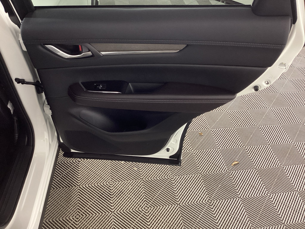Certified 2025 MAZDA CX-5 Signature AWD/4WD image 12