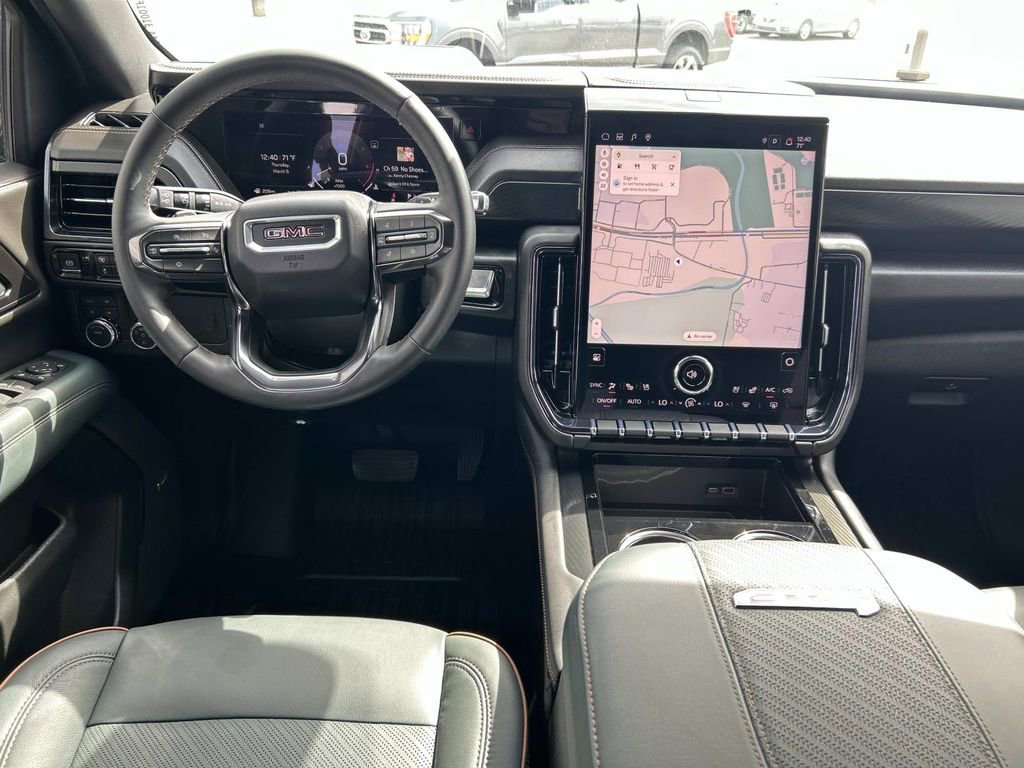 Used 2026 GMC Yukon AT4 w/ LPO, Floor Liner Package image 19