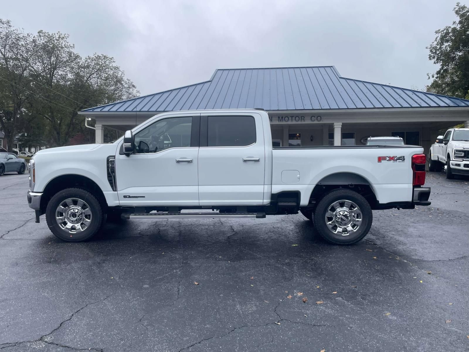 New 2026 Ford F350 Lariat w/ Chrome Package image 2