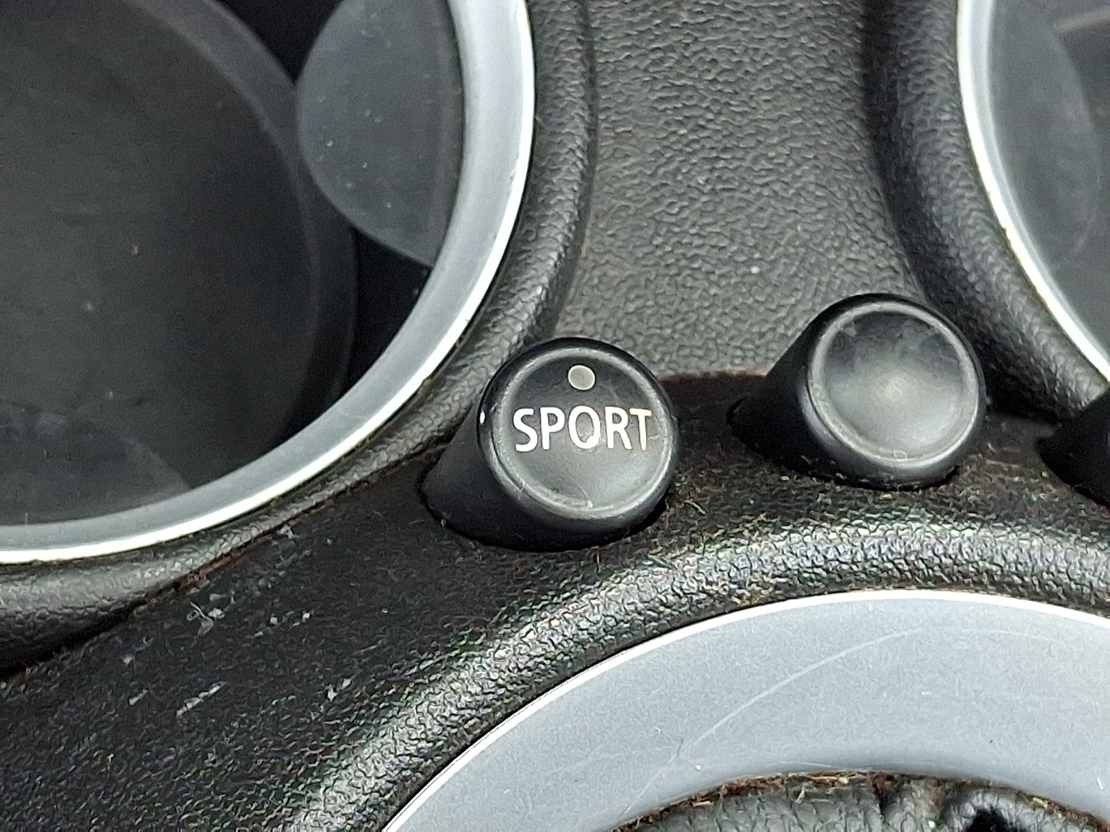 Used 2013 MINI Cooper Roadster FWD image 21