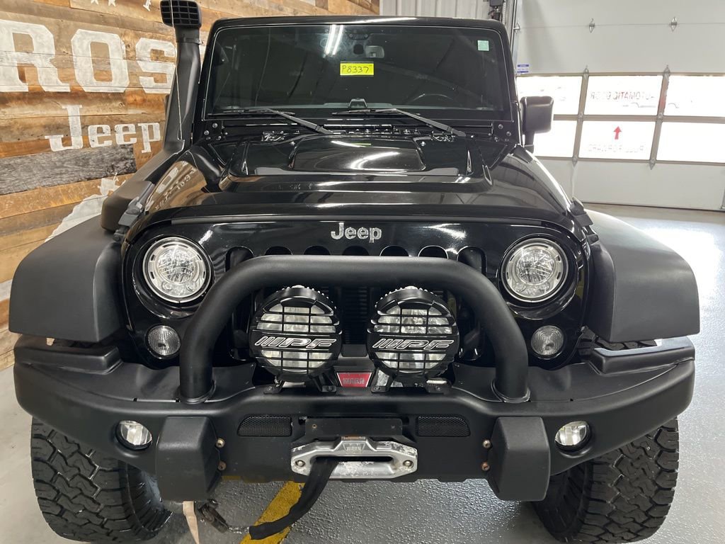 Used 2018 Jeep Wrangler Unlimited Rubicon w/ Cold Weather Group AWD/4WD image 61