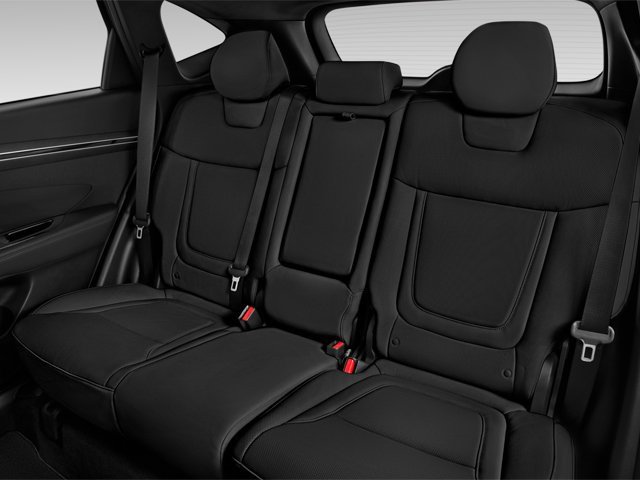 Used 2022 Hyundai Tucson Limited w/ Cargo Package image 11