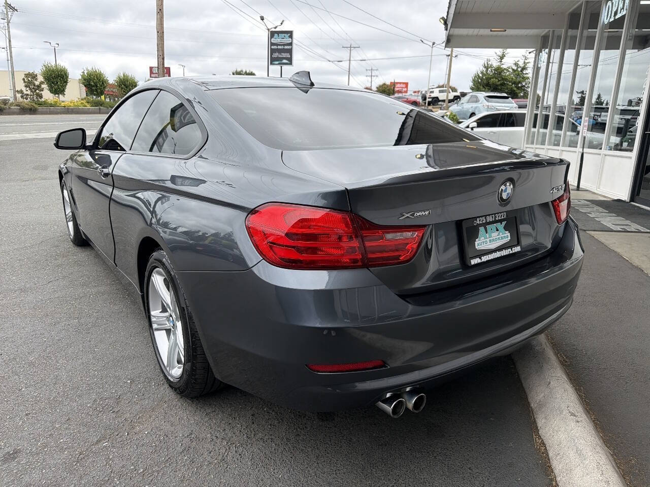 Used 2014 BMW 428i xDrive Coupe AWD/4WD image 5