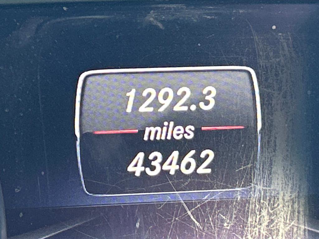 Used 2015 Mercedes-Benz CLA 250 4MATIC image 24