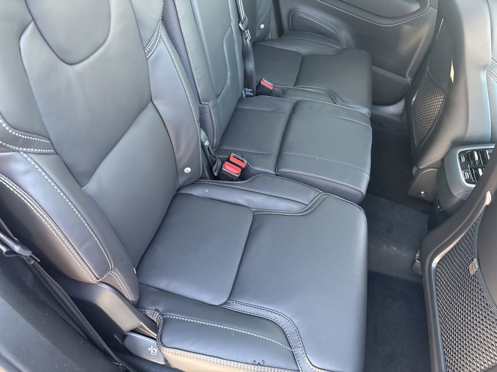 New 2026 Volvo XC90 B6 Ultra w/ Protection Package Premier image 47