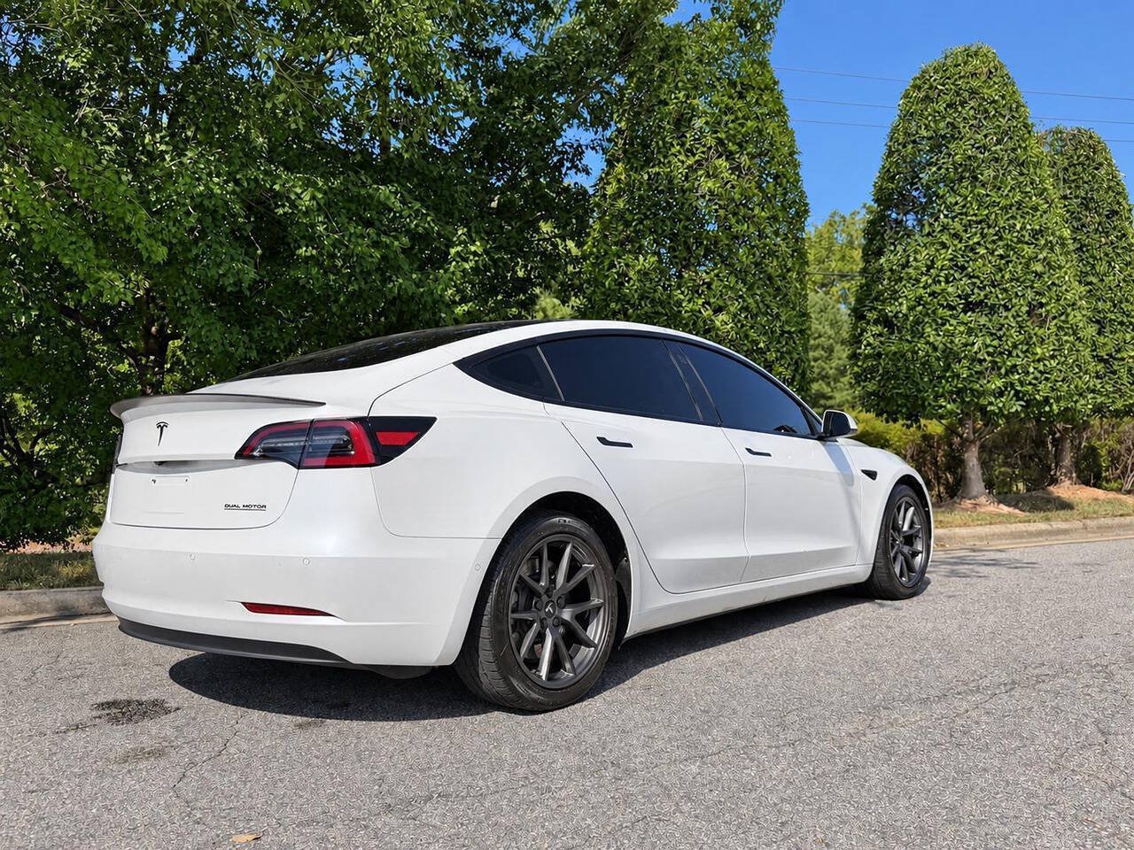 Used 2021 Tesla Model 3 Standard Range Plus RWD image 10
