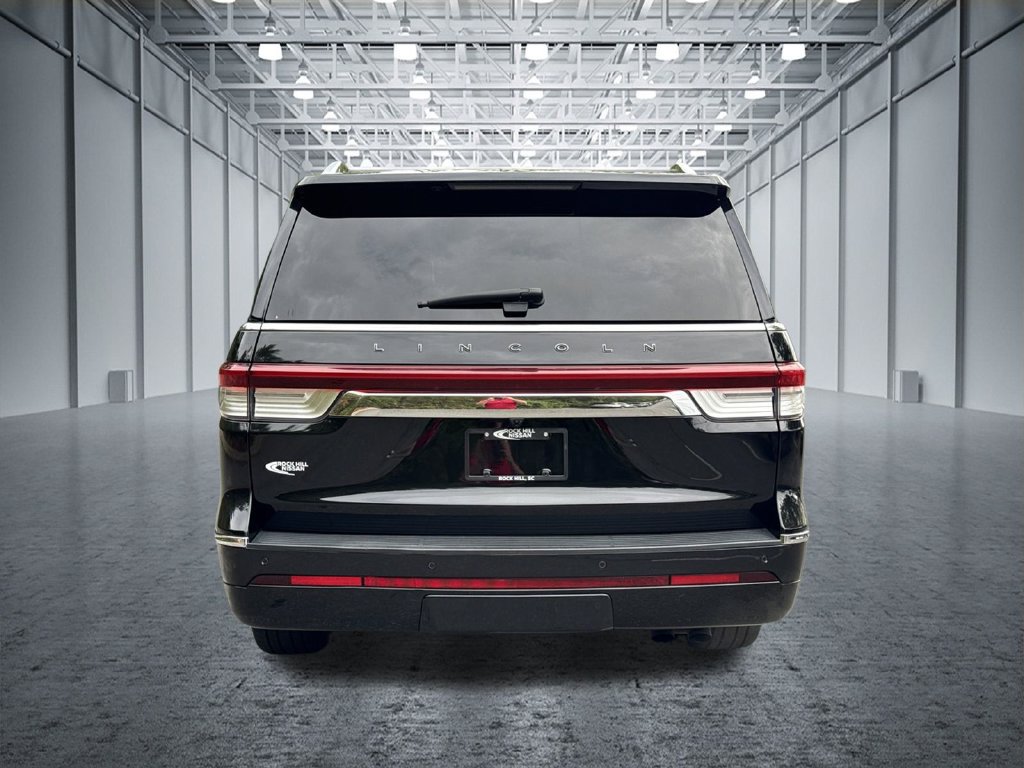 Used 2022 Lincoln Navigator Black Label AWD/4WD image 7