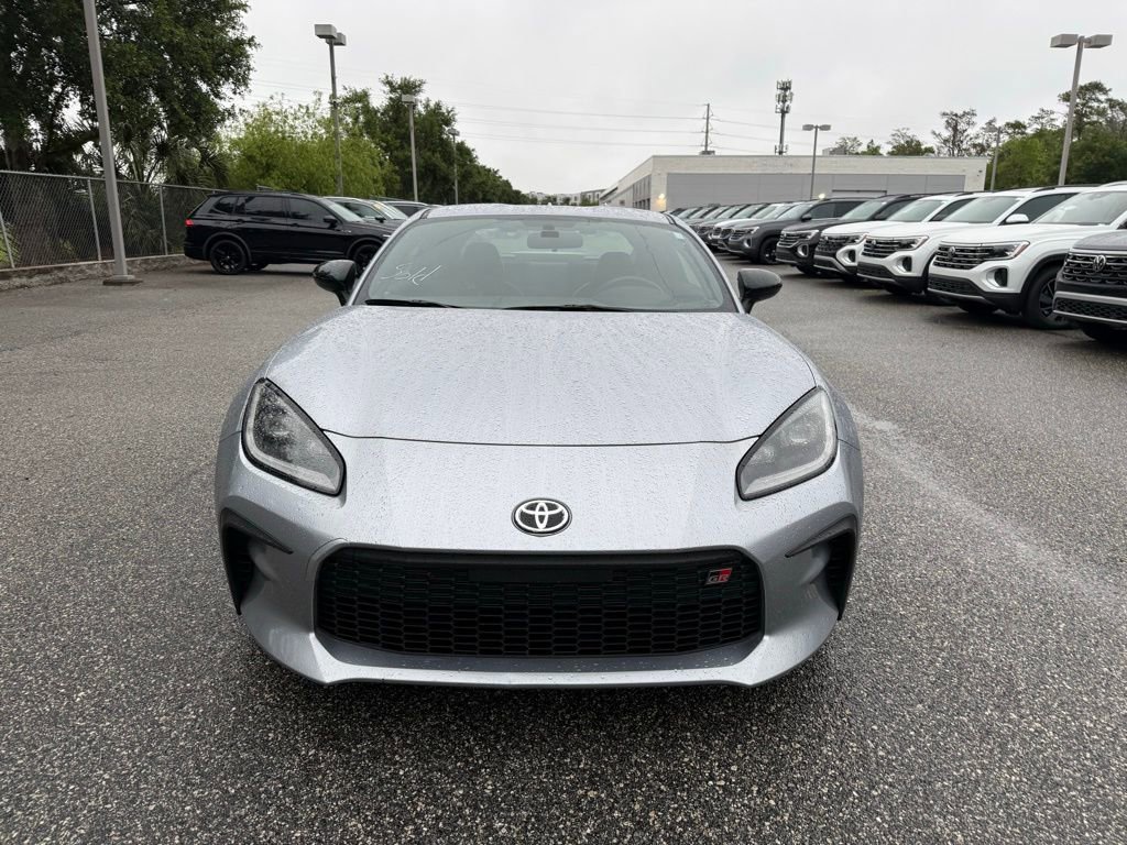Used 2022 Toyota GR86 Premium image 2
