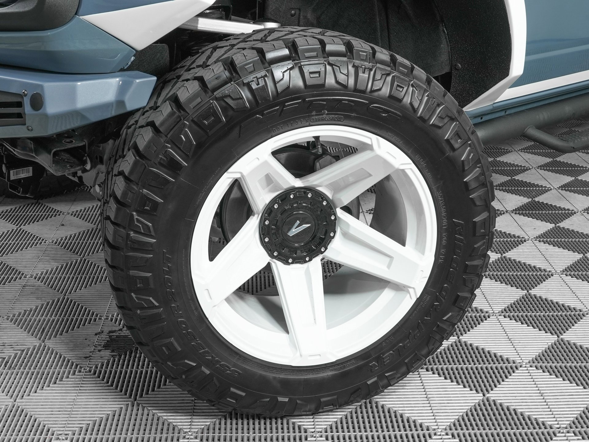 Used 2025 Ford Bronco Big Bend image 30