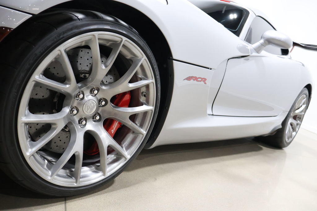 Used 2017 Dodge Viper GTC w/ ACR Package image 25
