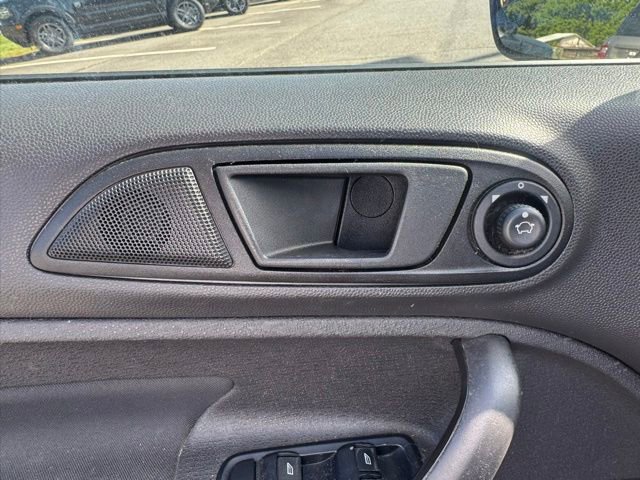 Used 2019 Ford Fiesta SE FWD image 21