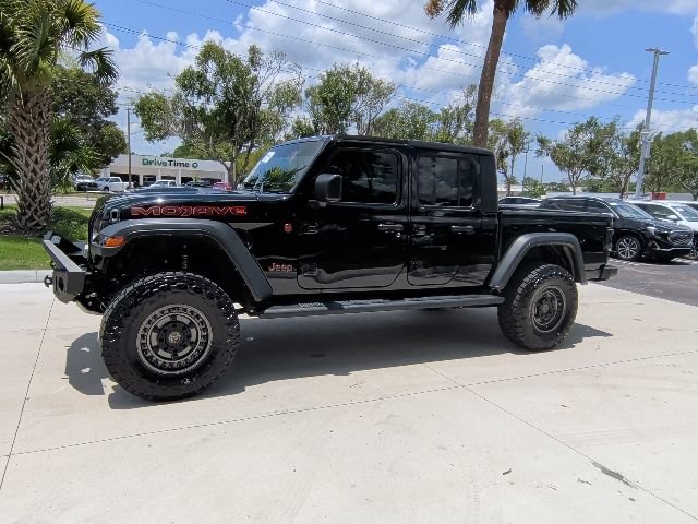 Used 2023 Jeep Gladiator Mojave w/ Cold Weather Group AWD/4WD image 9