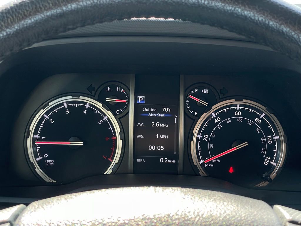 Used 2024 Toyota 4Runner TRD Off-Road Premium AWD/4WD image 13
