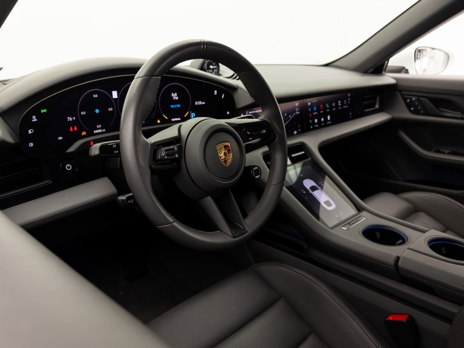 Used 2023 Porsche Taycan w/ Premium Package image 19