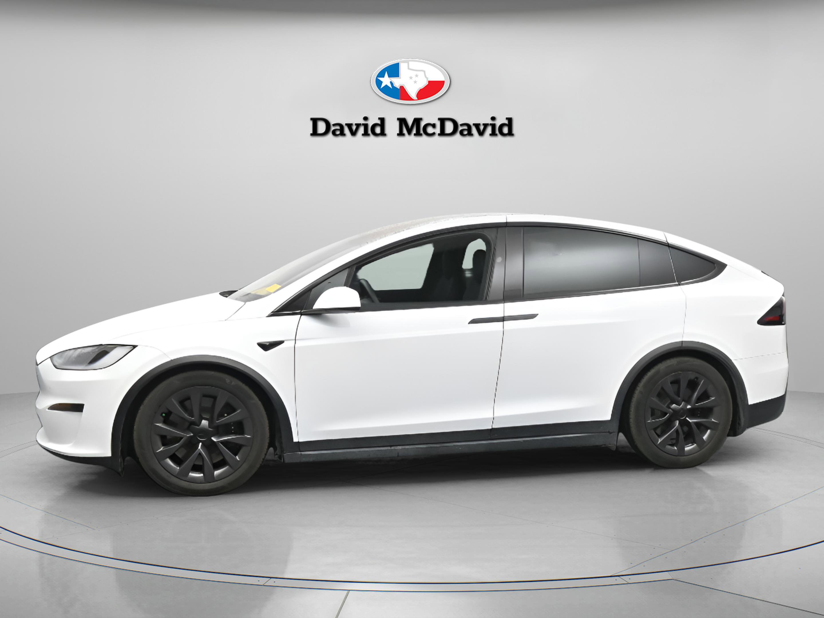 Used 2024 Tesla Model X image 4