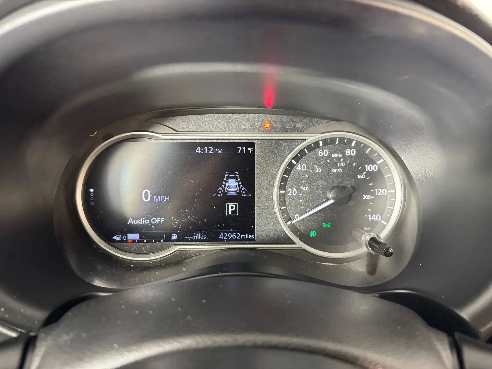 Used 2020 Nissan Kicks SR image 14