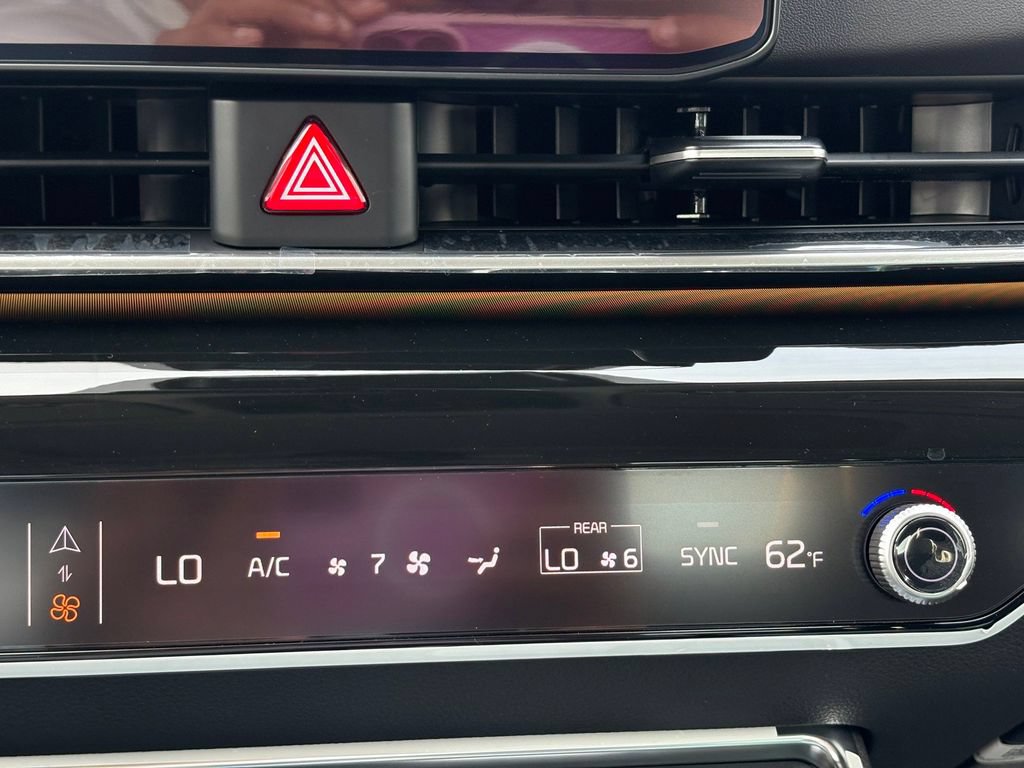 New 2026 Kia Carnival SX Prestige FWD image 30