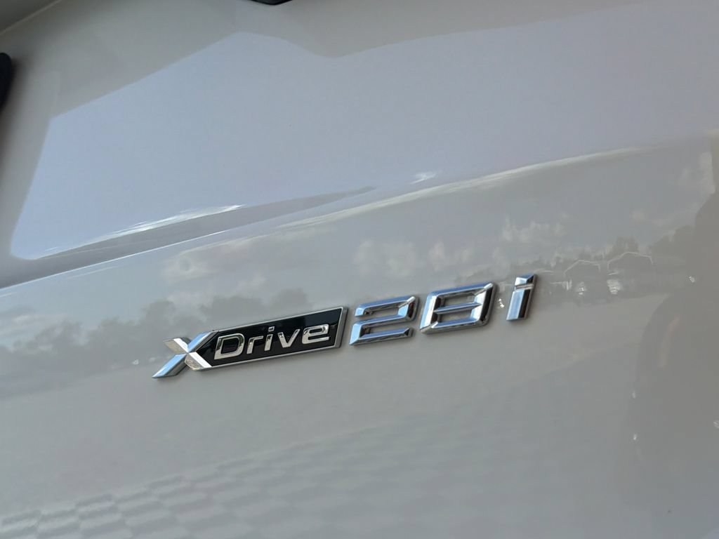 Used 2025 BMW X1 xDrive28i w/ Convenience Package AWD/4WD image 18
