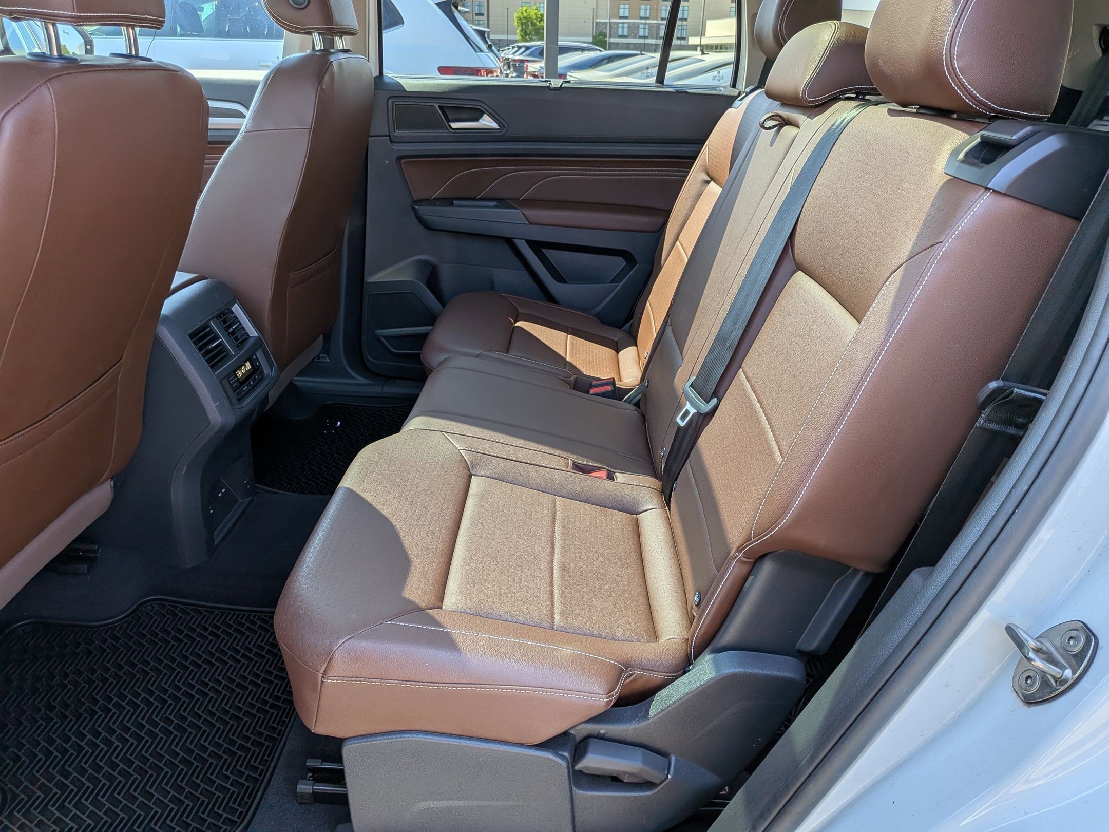 Used 2023 Volkswagen Atlas SE w/ Panoramic Sunroof Package AWD/4WD image 29