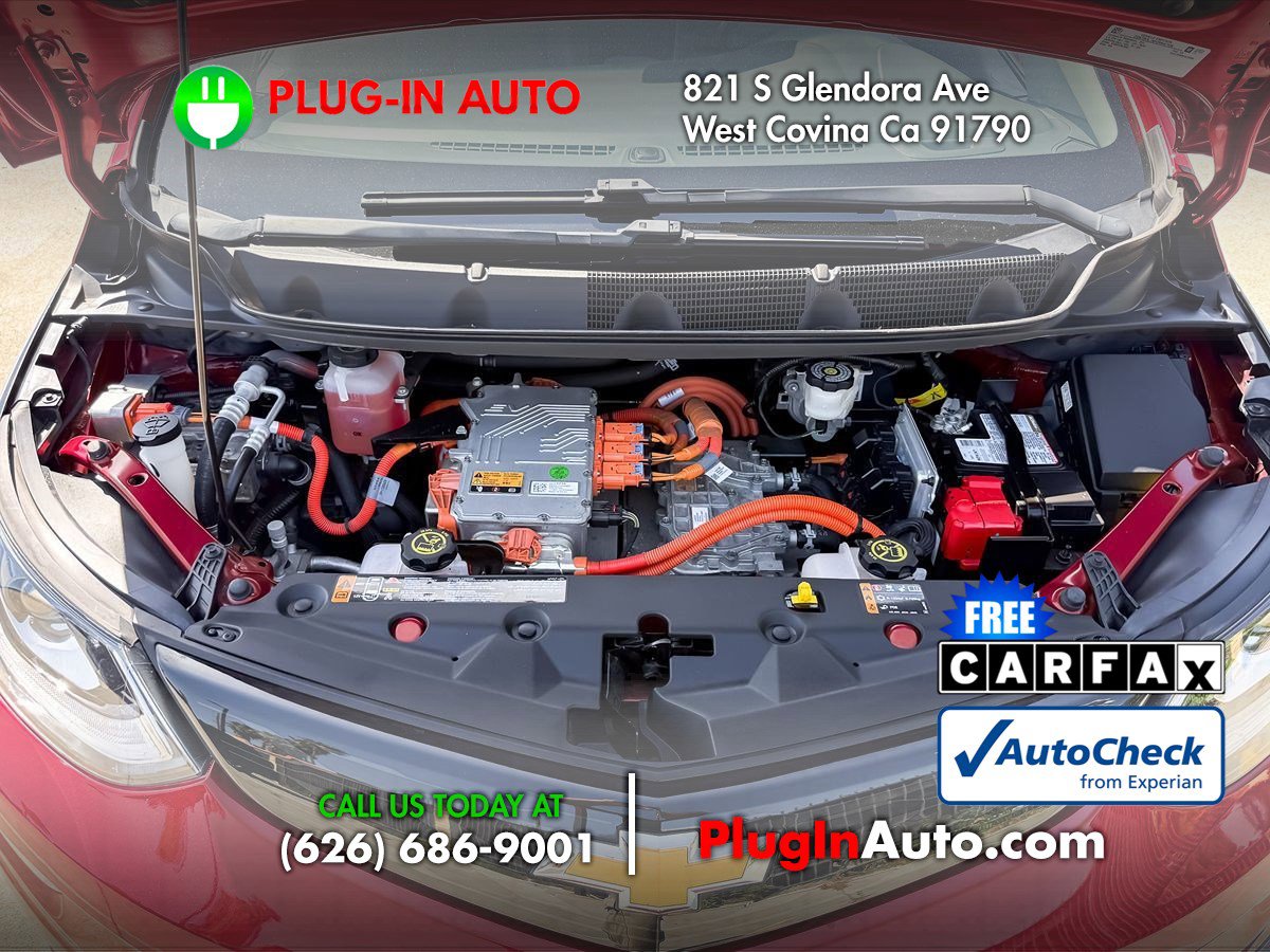 Used 2019 Chevrolet Bolt Premier w/ Infotainment Package FWD image 12