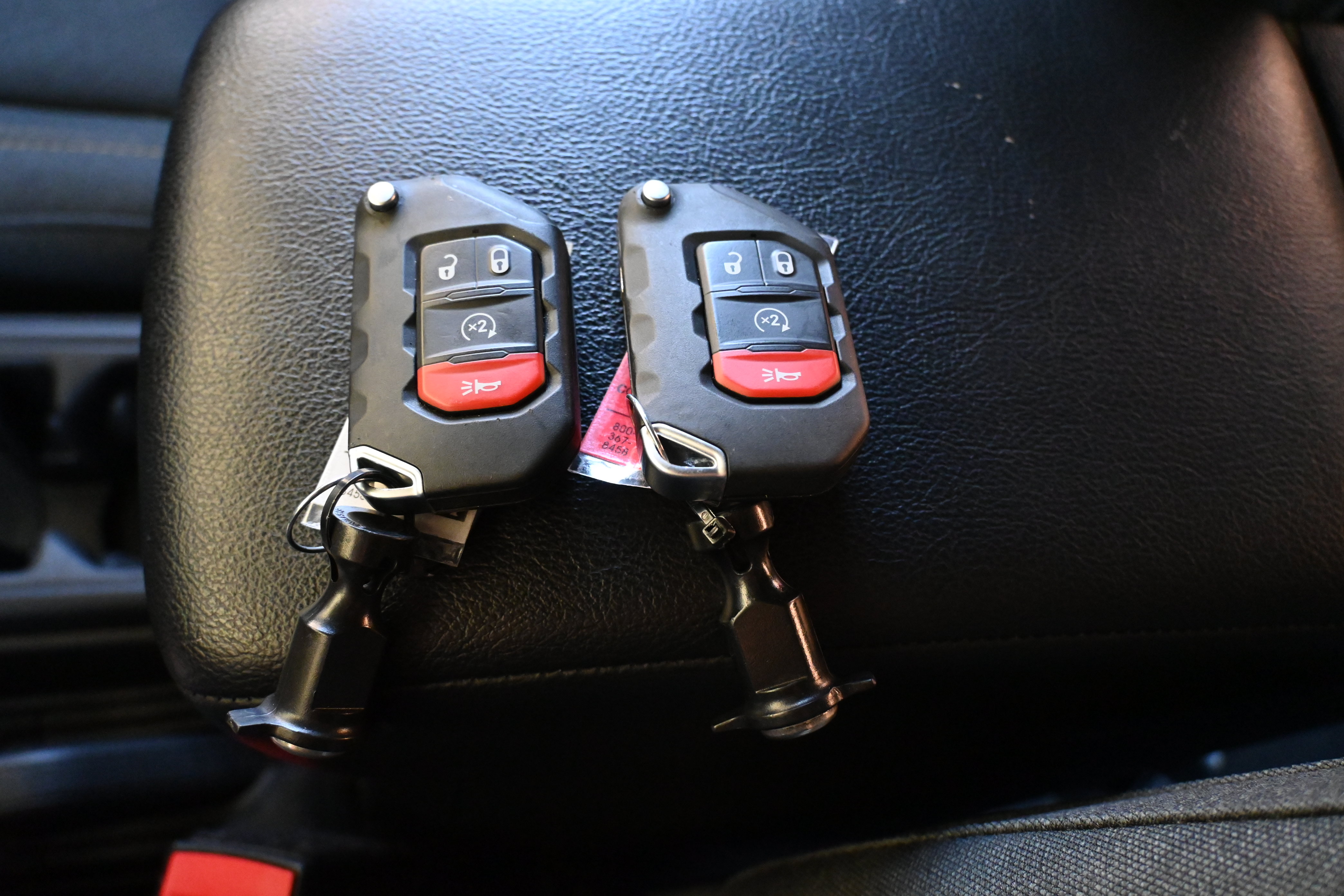 Used 2024 Jeep Wrangler Unlimited Sport AWD/4WD image 34