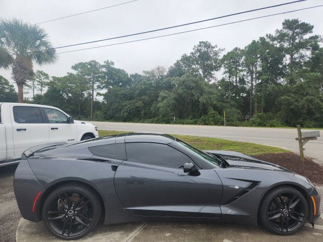 Used 2014 Chevrolet Corvette Stingray Coupe w/ Battery Protection Package RWD image 11