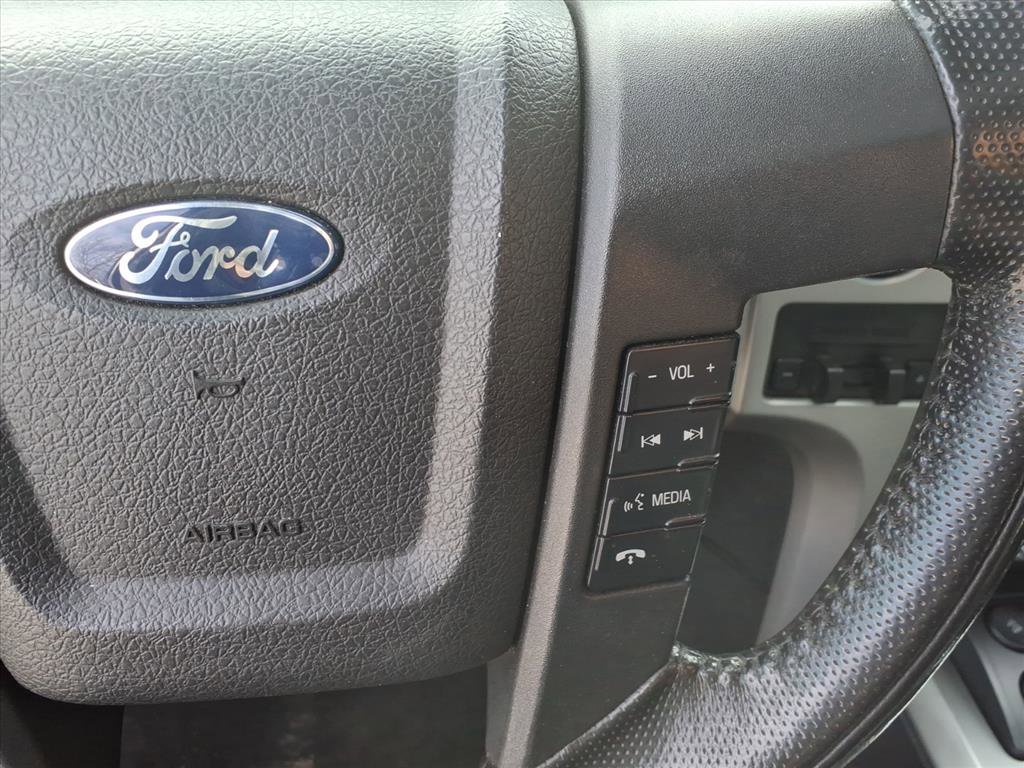 Used 2013 Ford F150 Raptor w/ Luxury Equipment Group image 29
