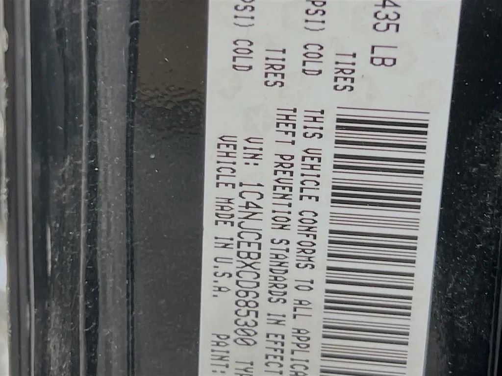 Used 2012 Jeep Compass Latitude image 29