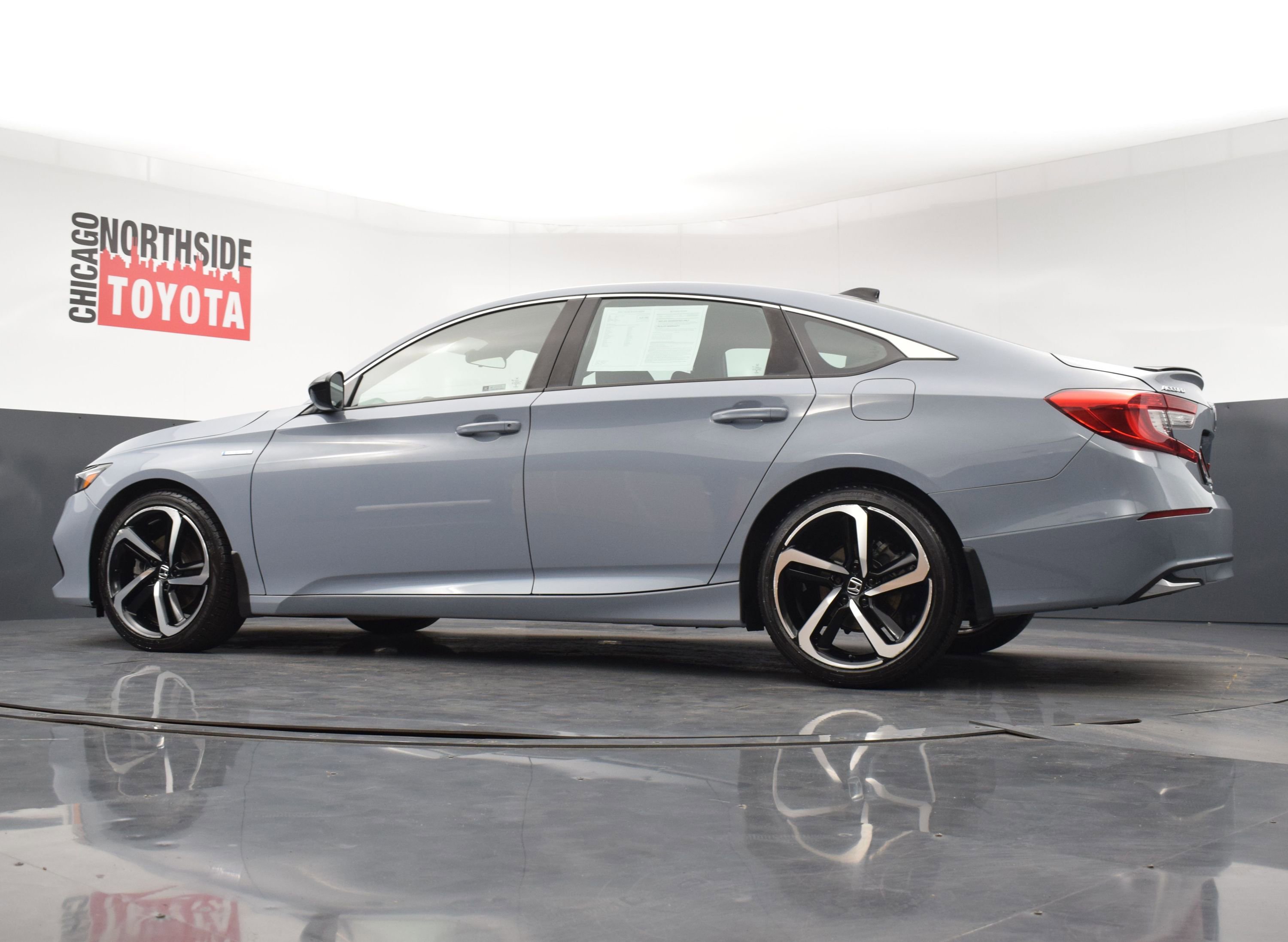 Used 2022 Honda Accord Sport image 29
