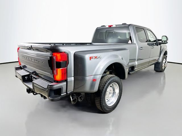 New 2026 Ford F450 Platinum w/ FX4 Off-Road Package image 7