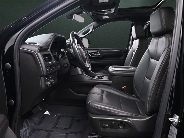 Used 2022 Chevrolet Suburban RST w/ Luxury Package image 11