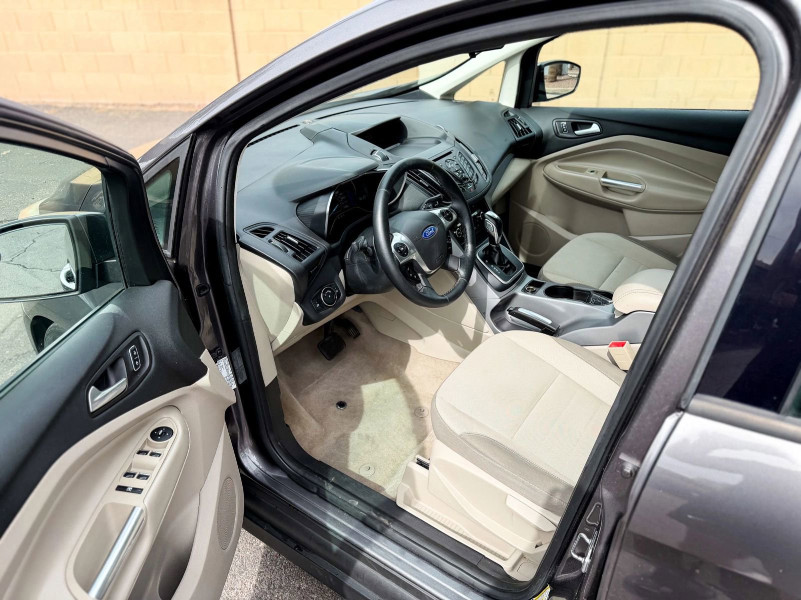 Used 2014 Ford C-MAX SE image 8