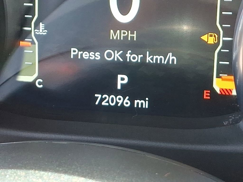 Used 2023 Jeep Gladiator Rubicon w/ Cold Weather Group AWD/4WD image 21