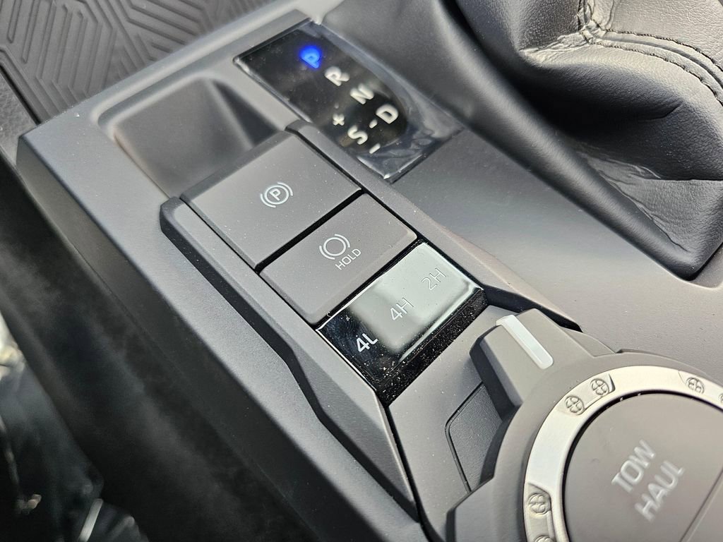 New 2026 Toyota Tacoma SR5 AWD/4WD image 34