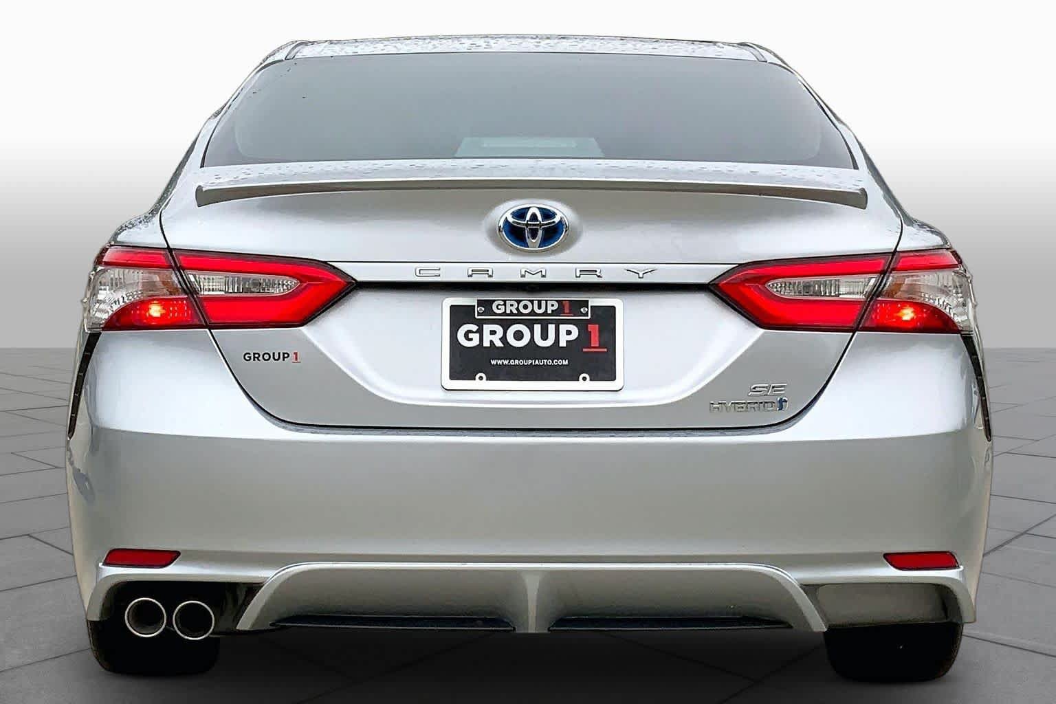 Used 2018 Toyota Camry SE FWD image 5