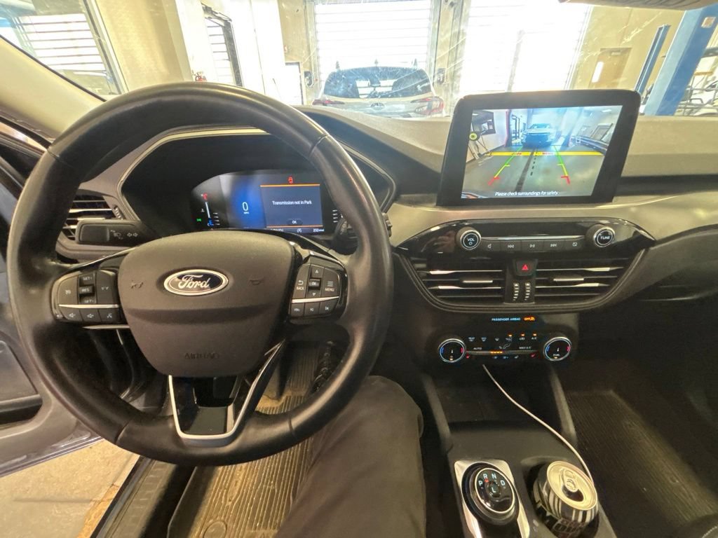 Used 2024 Ford Escape Active w/ Cold Weather Package FWD image 3