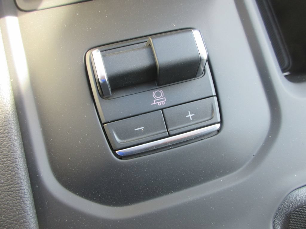 New 2026 GMC Sierra 1500 AT4 AWD/4WD image 23