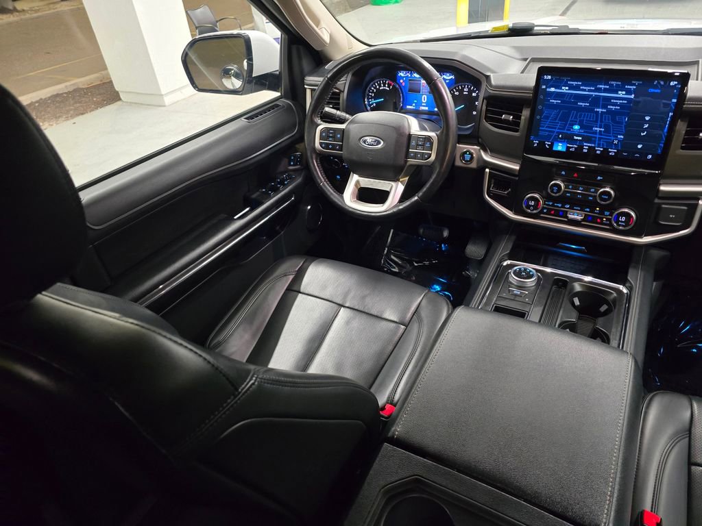 Used 2024 Ford Expedition Max XLT RWD image 41