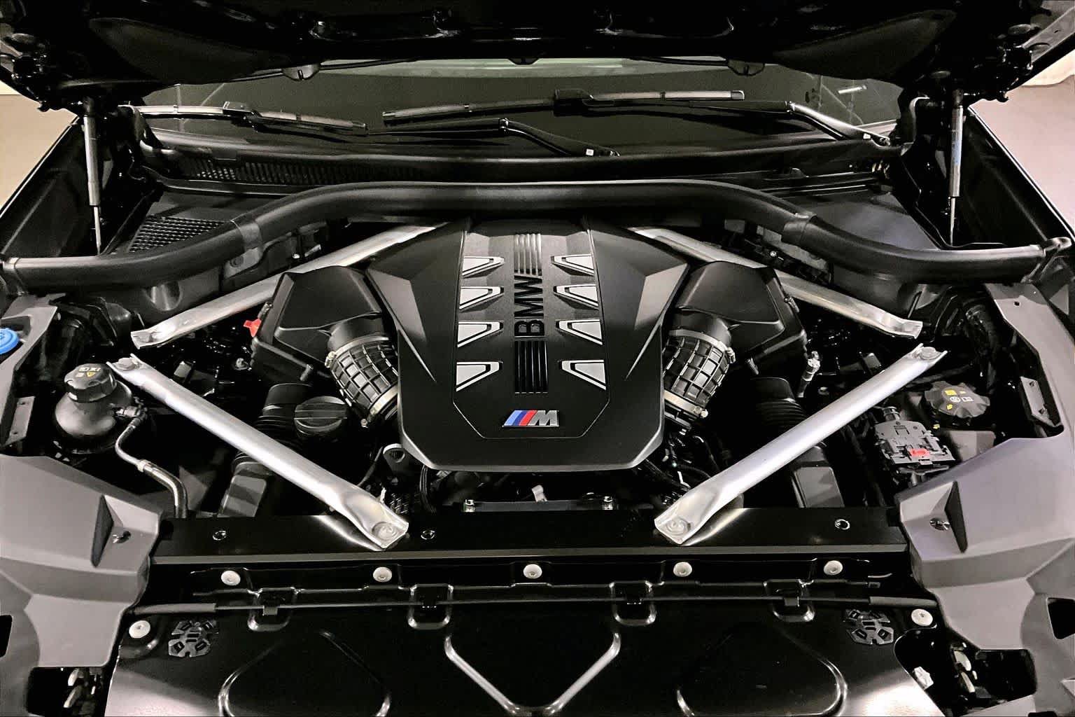 Certified 2024 BMW X5 M60i AWD/4WD image 29